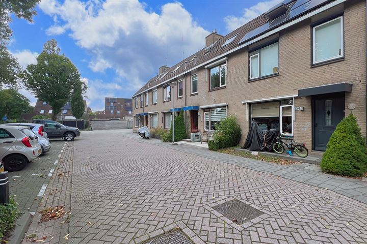 Bekijk foto 40 van Beethovenlaan 71