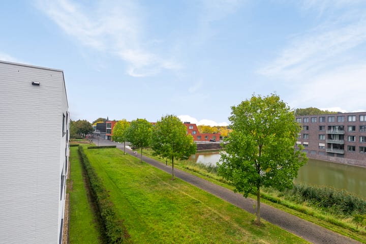 Foto 27 van Kamilleplein 43