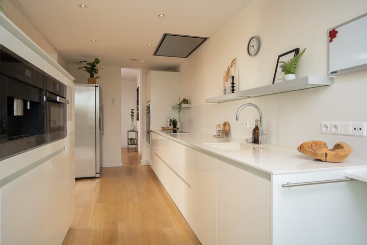 Foto 16 van Johan de Wittstraat 169