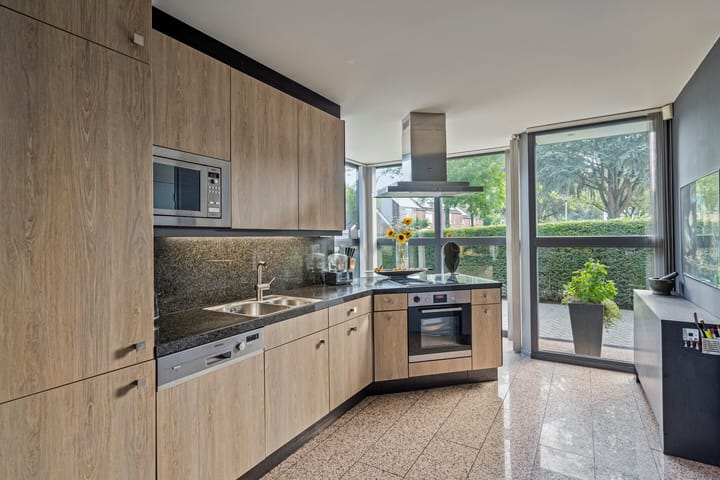 Foto 2 van Beukenhoven 23