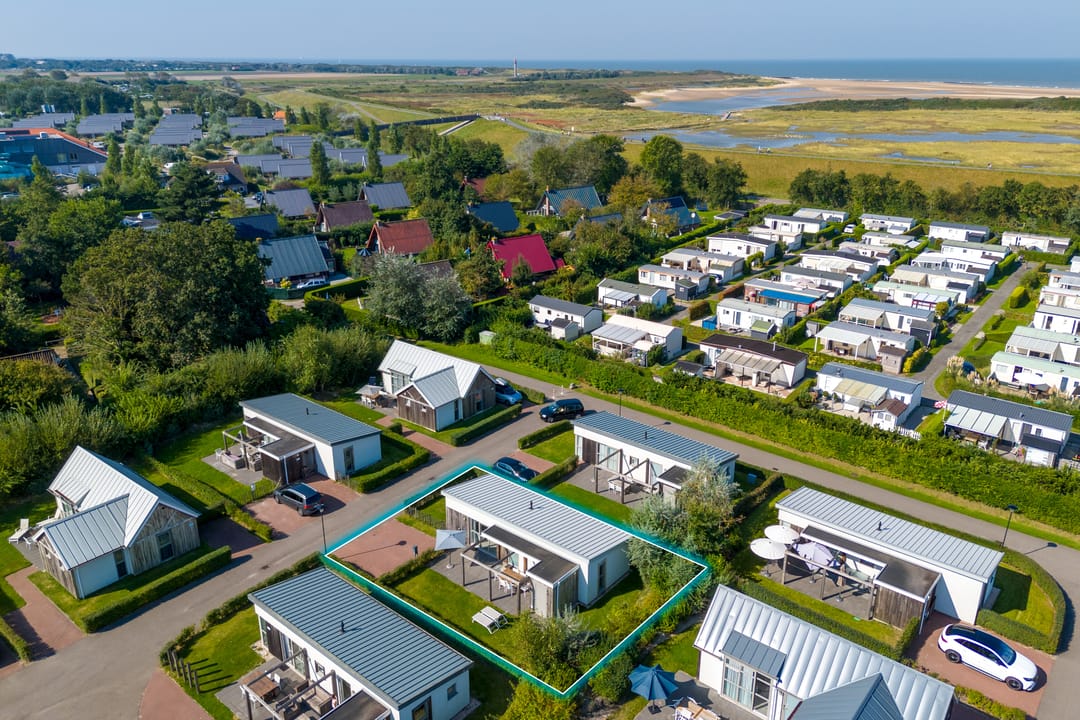 Photo 2 of Zeedijk 24-250