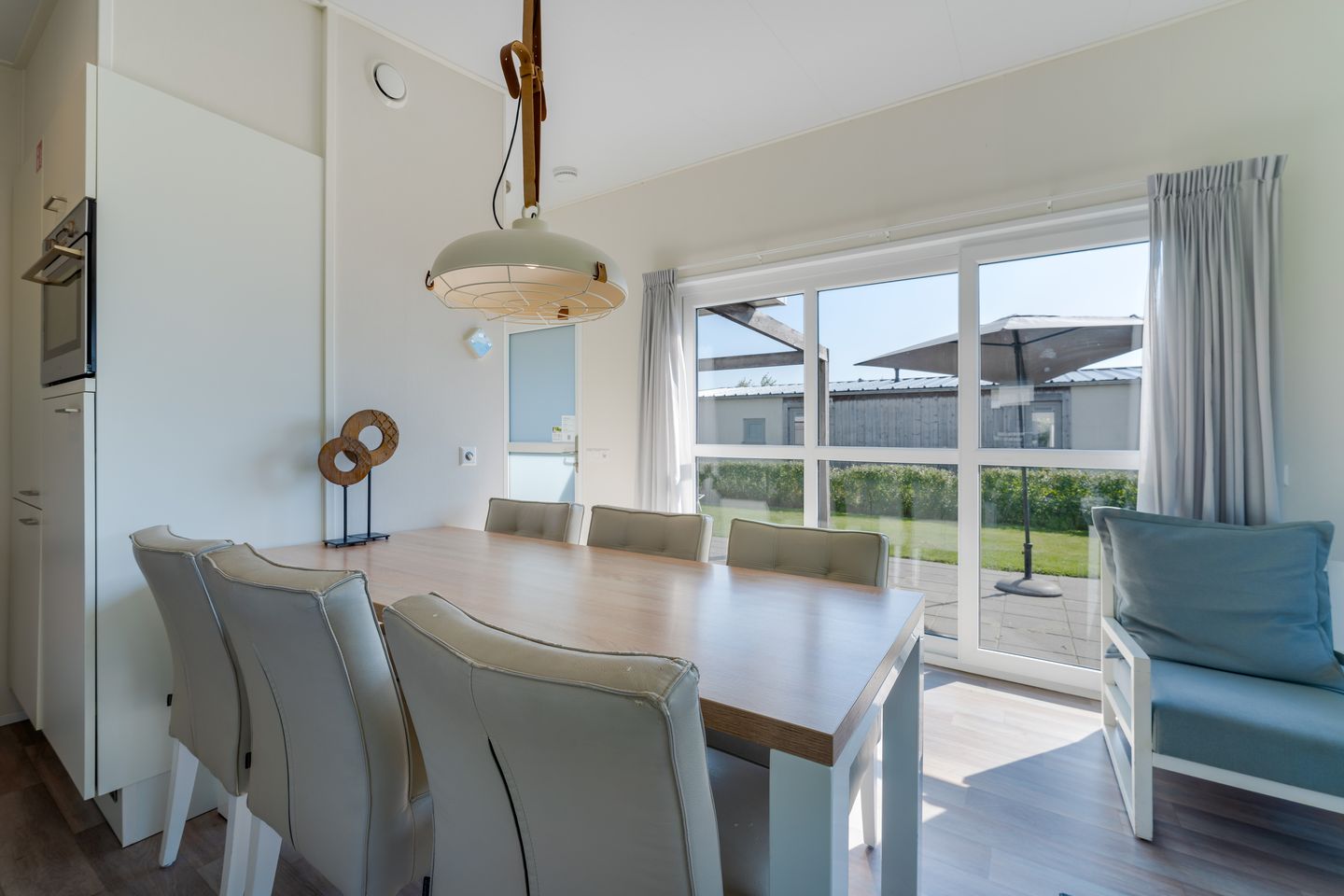 Photo 10 of Zeedijk 24-250