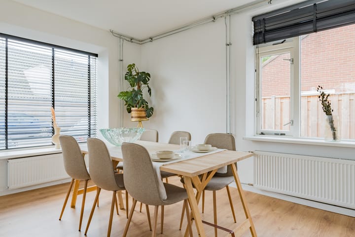 Photo 3 of Plein 1945 8