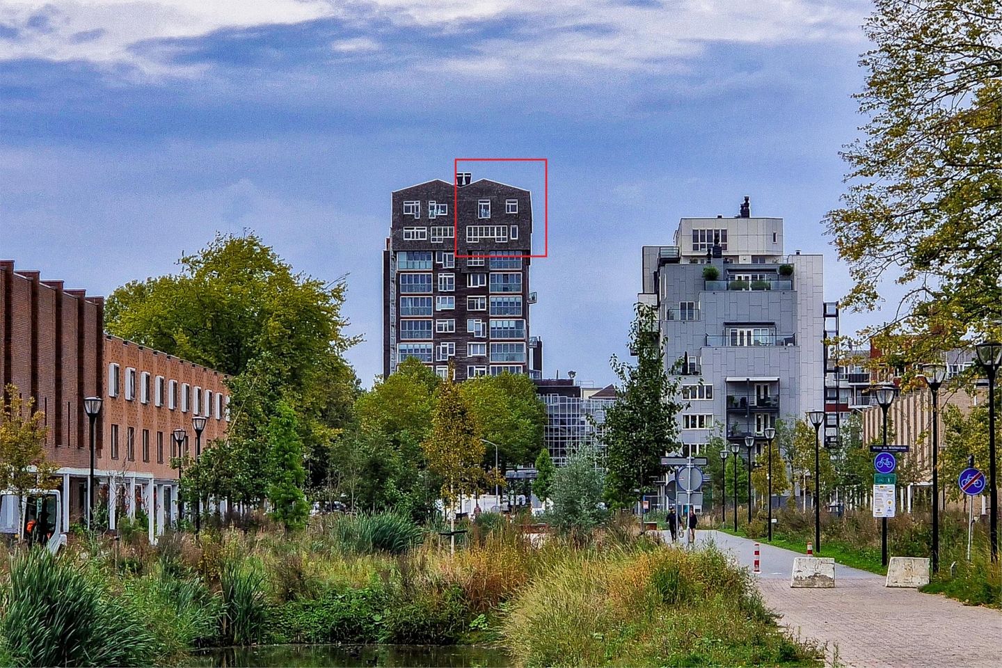 Foto 1 van Maarten Harpertsz. Trompweg 134