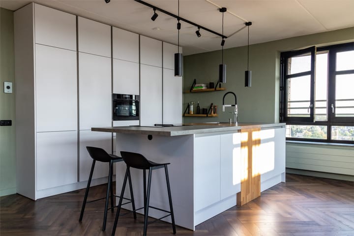 Foto 2 van Maarten Harpertsz. Trompweg 134