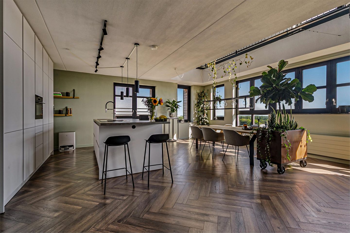 Foto 4 van Maarten Harpertsz. Trompweg 134