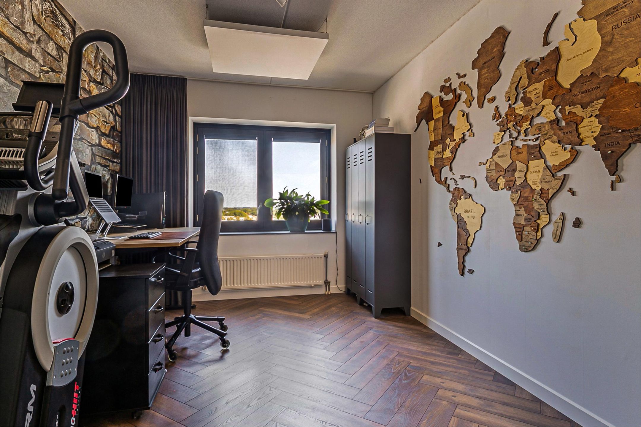 Foto 9 van Maarten Harpertsz. Trompweg 134