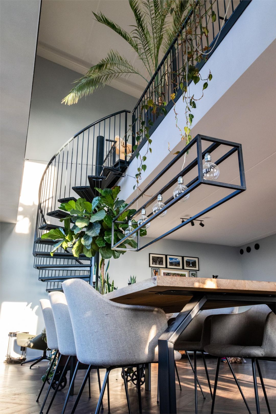 Foto 16 van Maarten Harpertsz. Trompweg 134