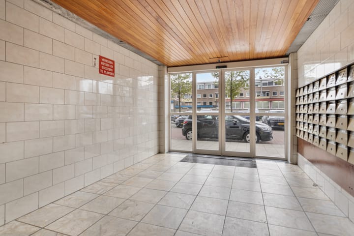 Foto 21 van S. F. van Ossstraat 294