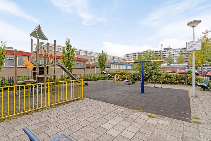 Foto 24 van S. F. van Ossstraat 294