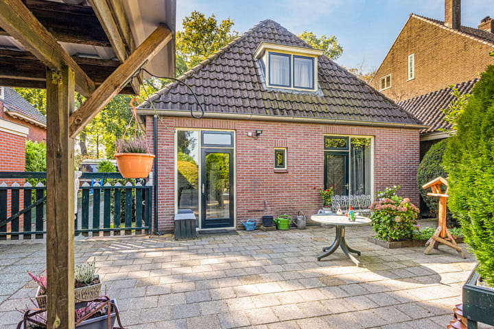 Foto 20 van Wipstrikkerallee 123