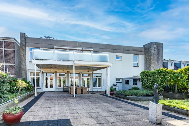 Foto 2 van Stationsweg 15