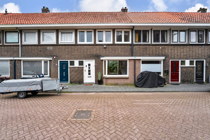 Bekijk foto 1 van Ruysdaelstraat 52