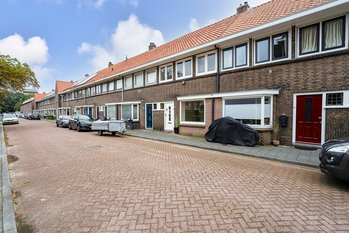 Bekijk foto 27 van Ruysdaelstraat 52