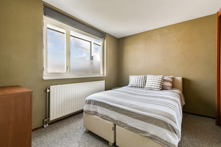 Foto 13 van Sara Burgerhartsingel 379