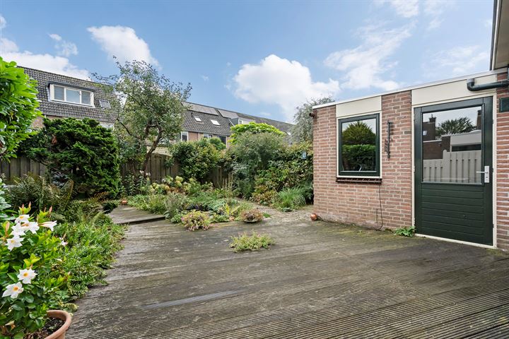 Bekijk foto 44 van Marga Klompéstraat 8