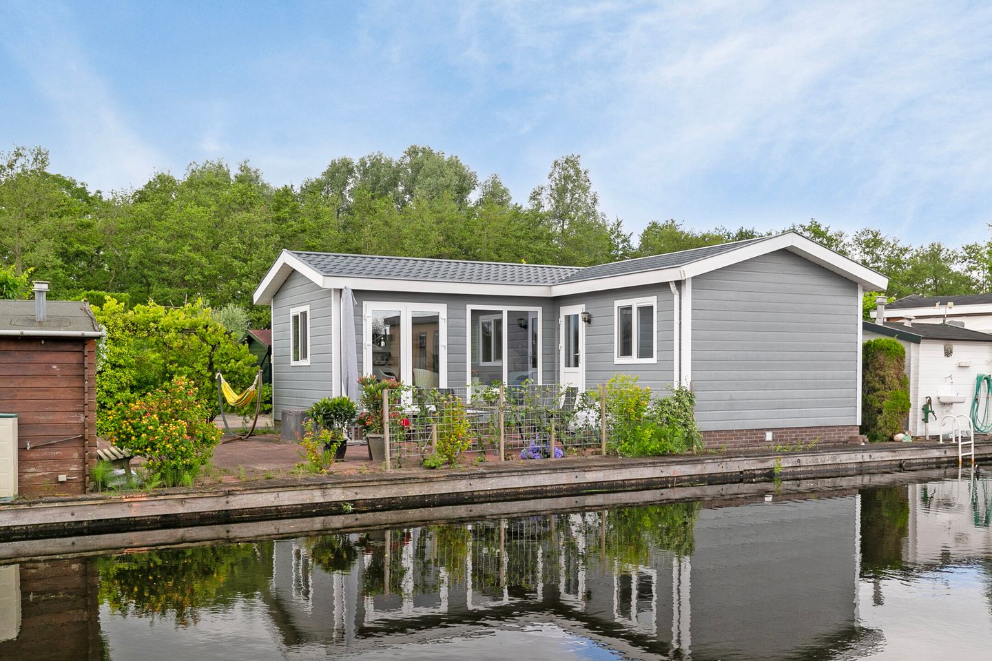 Foto 1 van Nieuw-Loosdrechtsedijk 217-C094