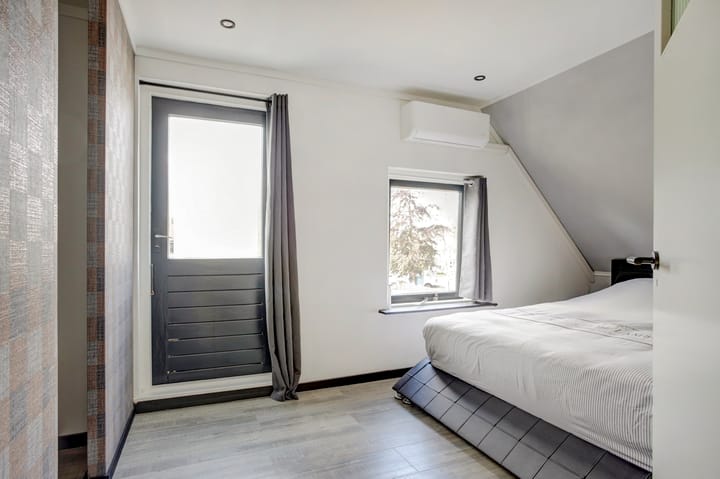 Foto 19 van Pastoor van Haasterstraat 2