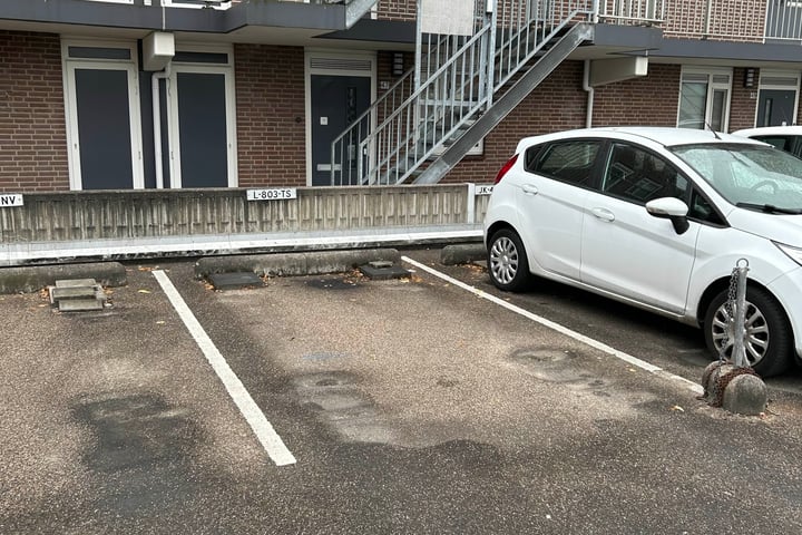 Bekijk foto 1 van de Swaenenborgh parkeerplaats 61