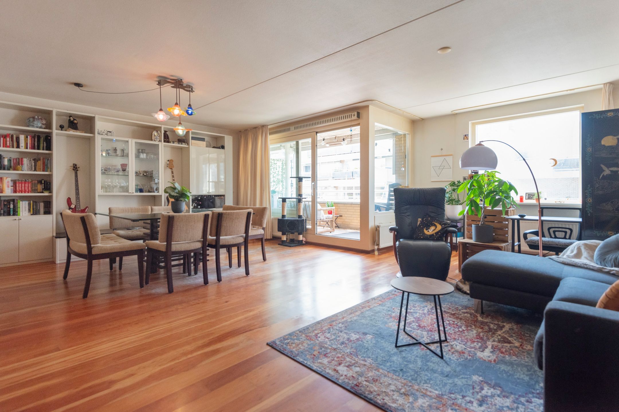 Foto 18 van Parallel Boulevard 156