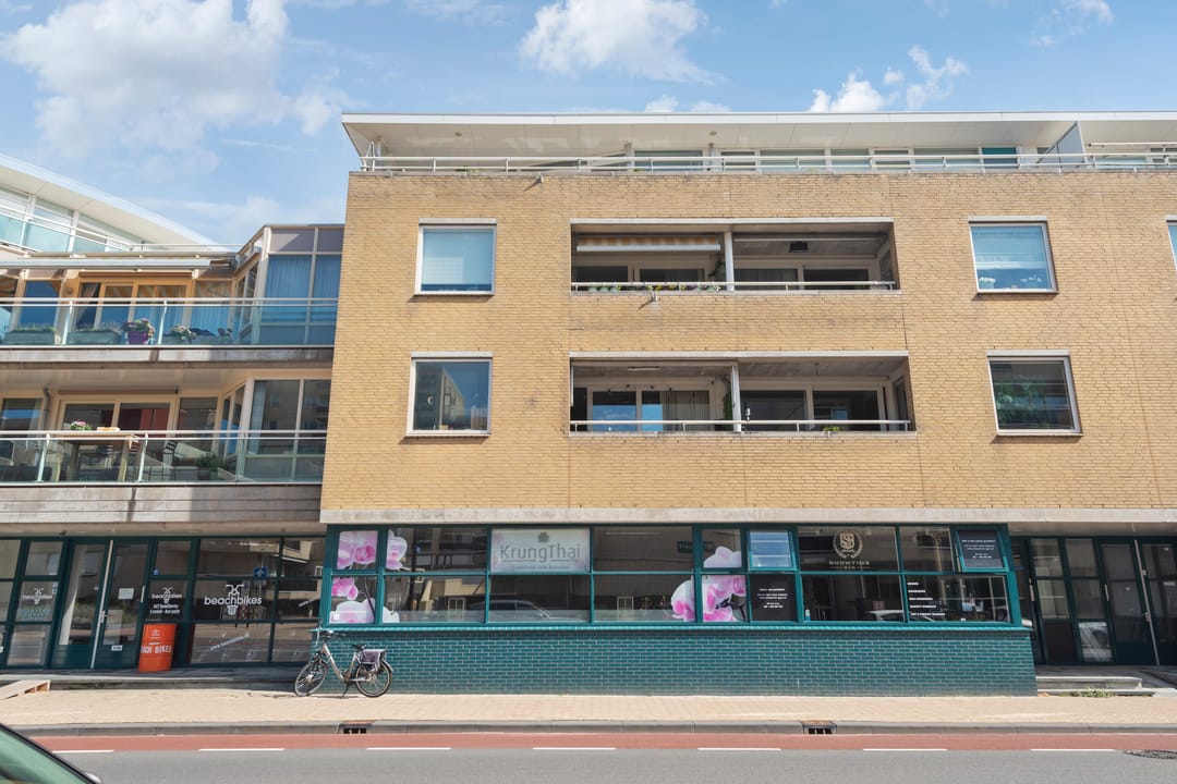 Foto 32 van Parallel Boulevard 156