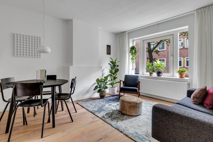 Foto 11 van Albert Luthulistraat 3-B