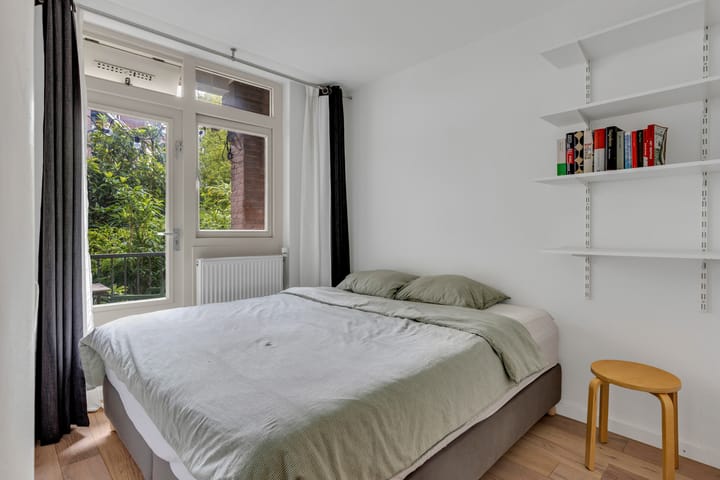 Foto 14 van Albert Luthulistraat 3-B