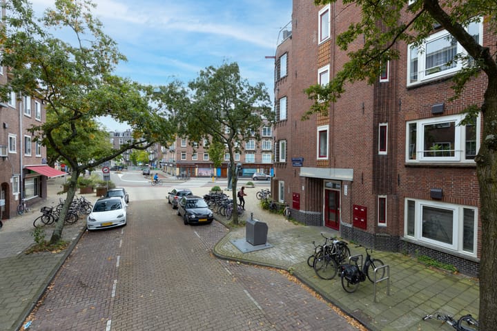 Foto 20 van Albert Luthulistraat 3-B