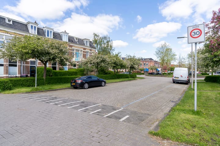 Foto 4 van Emmaplein 14