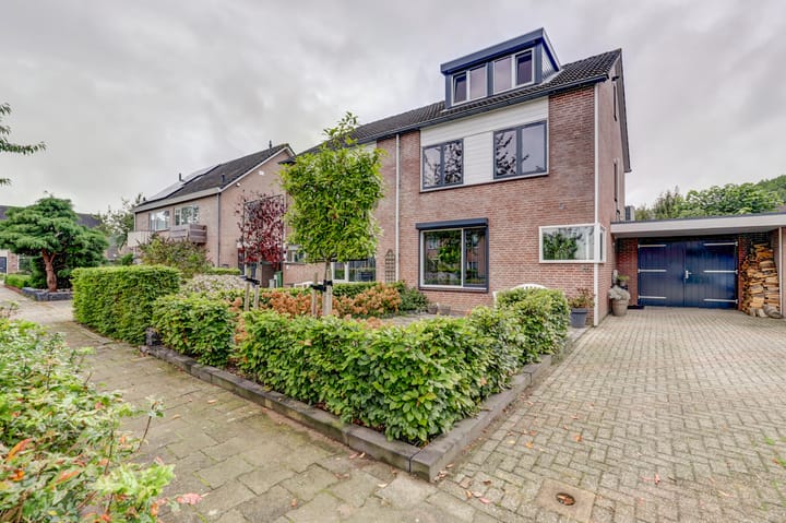 Foto 1 van Doornik 15