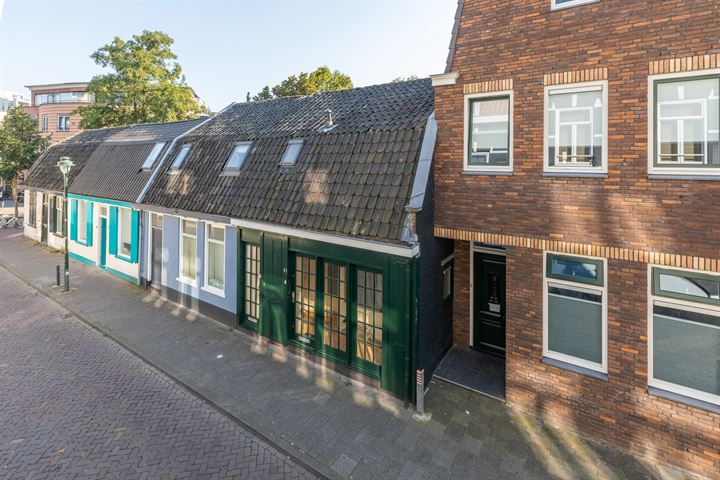 View photo 34 of Spoorstraat 63