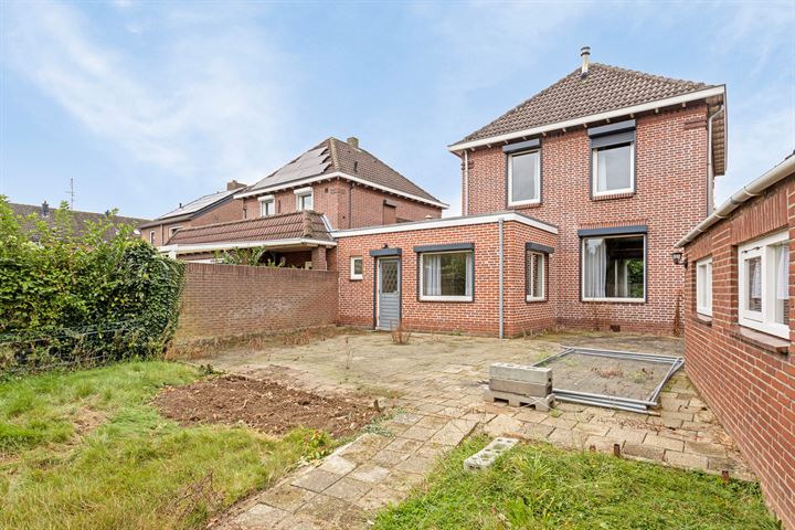 Bekijk foto 2 van Broekhin Noord 52