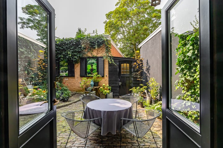 Foto 12 van Sint Lucasstraat 4