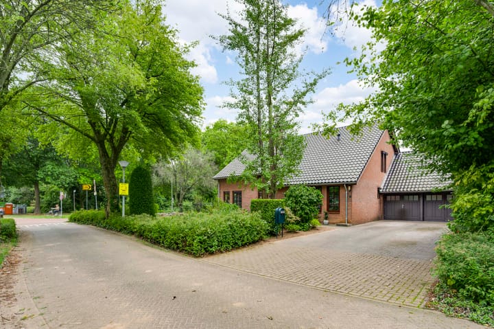 Foto 2 van Dominicushof 8