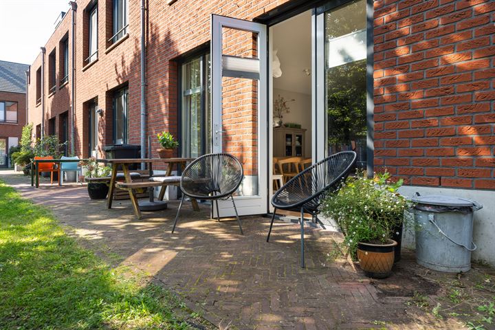 Bekijk foto 25 van Kornetstraat 46