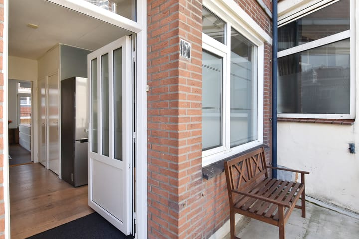 Photo 7 of Molenijserstraat 17