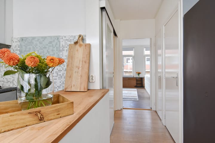 Photo 13 of Molenijserstraat 17