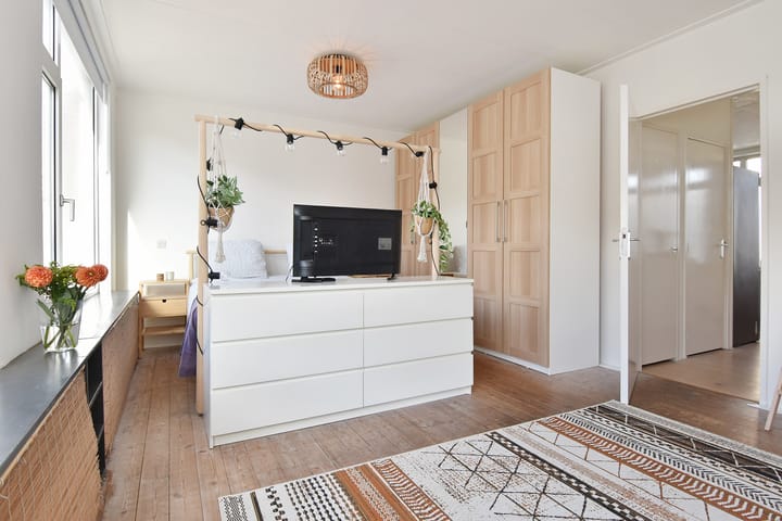 Photo 18 of Molenijserstraat 17