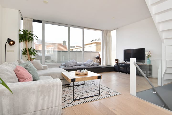 Photo 27 of Molenijserstraat 17