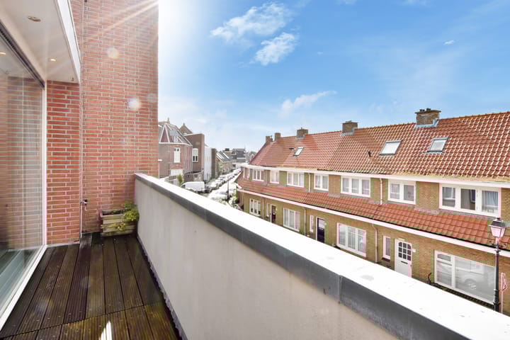 Photo 34 of Molenijserstraat 17