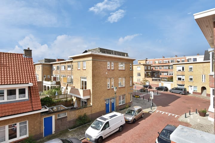 Photo 35 of Molenijserstraat 17