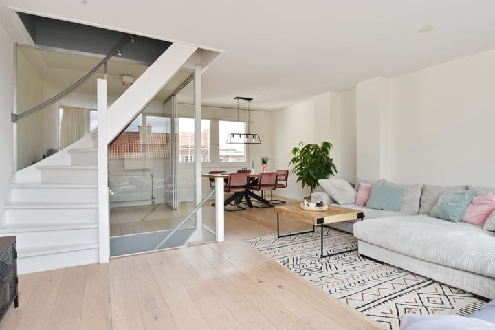 Photo 36 of Molenijserstraat 17