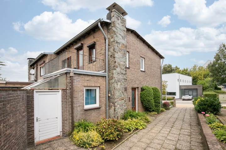 Foto 22 van Van Beethovenstraat 49