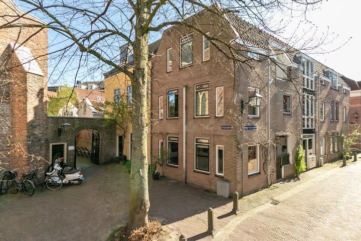 Bekijk foto 1 van Lange Wijngaardstraat 1-B