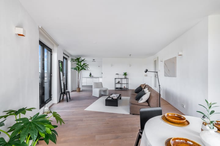 Foto 8 van Afroditekade 182-A