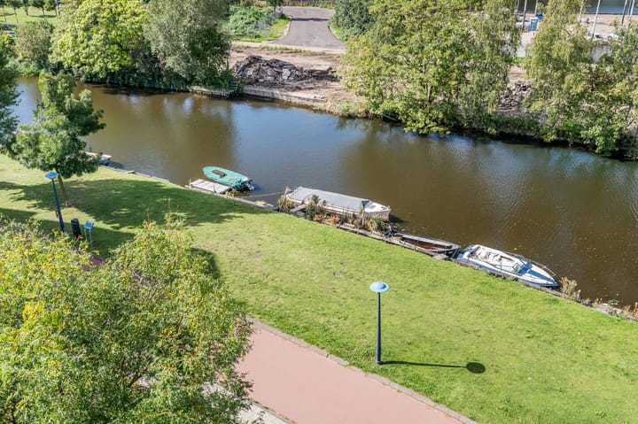 Foto 46 van Afroditekade 182-A