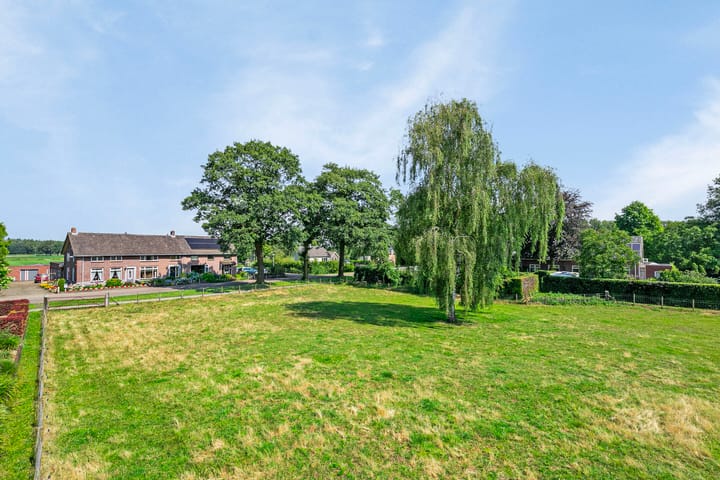 Foto 12 van Eikenlaan