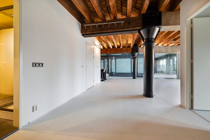 Foto 19 van Lloydstraat 40