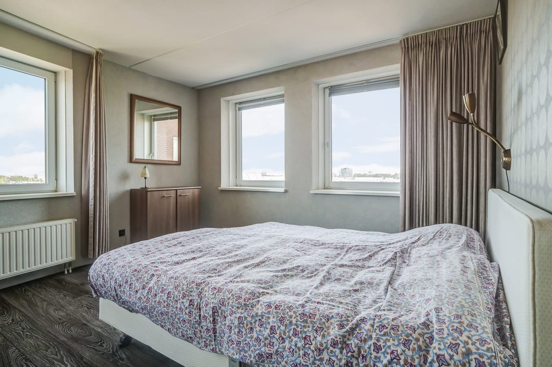 Foto 17 van Andromeda 121