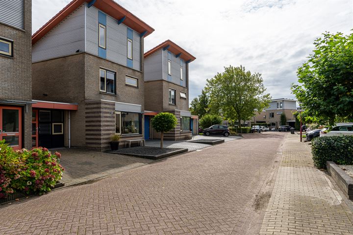 View photo 6 of D. Huijser van Reenenstraat 40